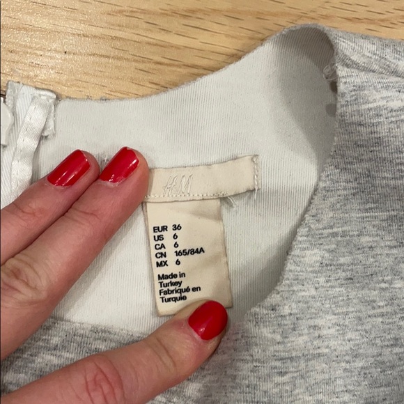 H&M peplum top - Picture 3 of 4